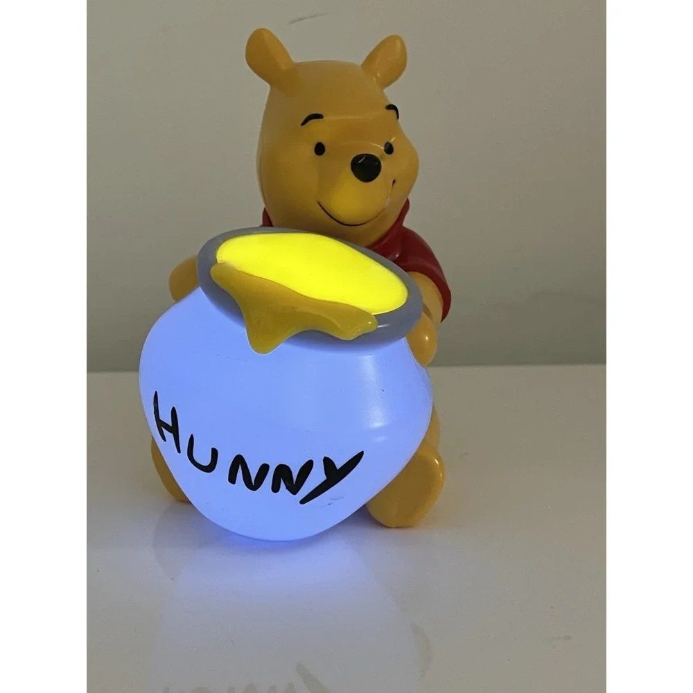 Winnie The Pooh Hunny Pot Light Desktop Light Lamp by PALADONE(5/b18)